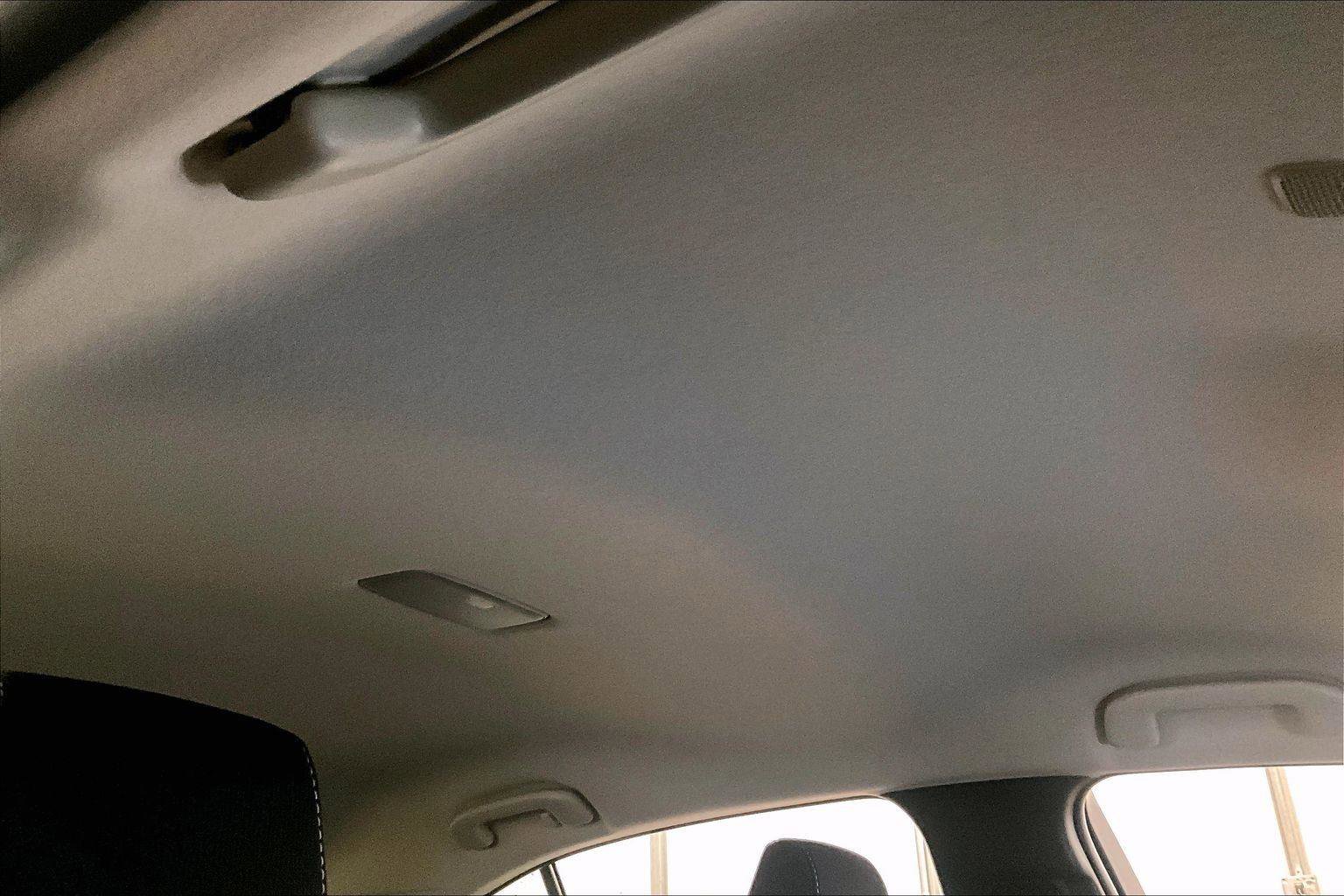 Used 2023 Toyota Corolla LE w/ Carpet Mat Package (TMS) image 21