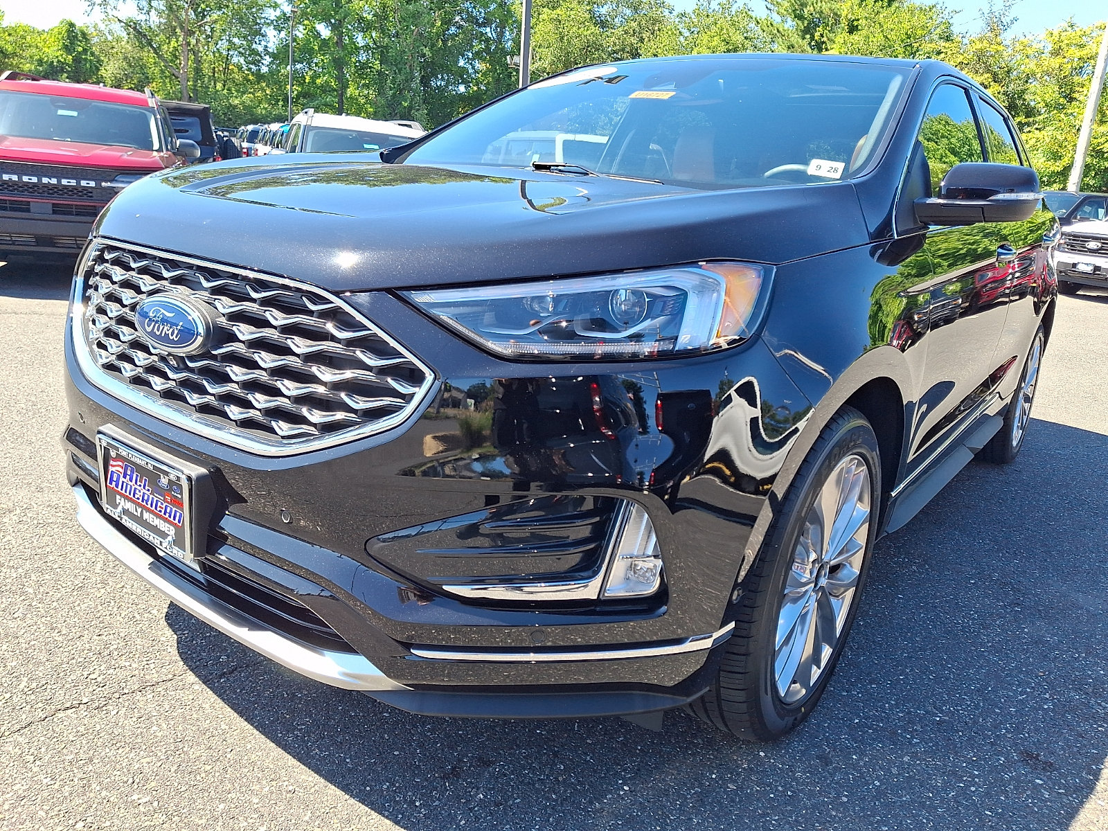 Certified 2024 Ford Edge Titanium w/ Titanium Elite Package AWD/4WD image 4