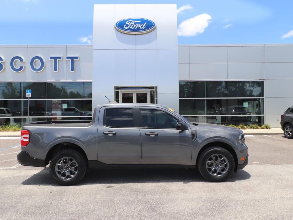 Certified 2025 Ford Maverick XLT w/ XLT Luxury Package AWD/4WD image 16