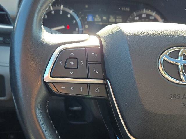 Used 2021 Toyota Highlander XLE image 35