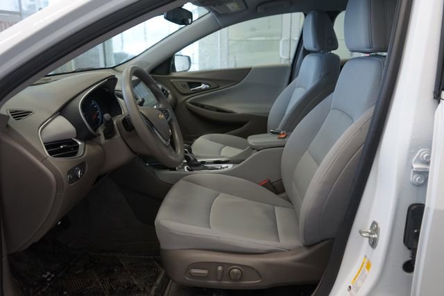 Used 2022 Chevrolet Malibu LT image 21