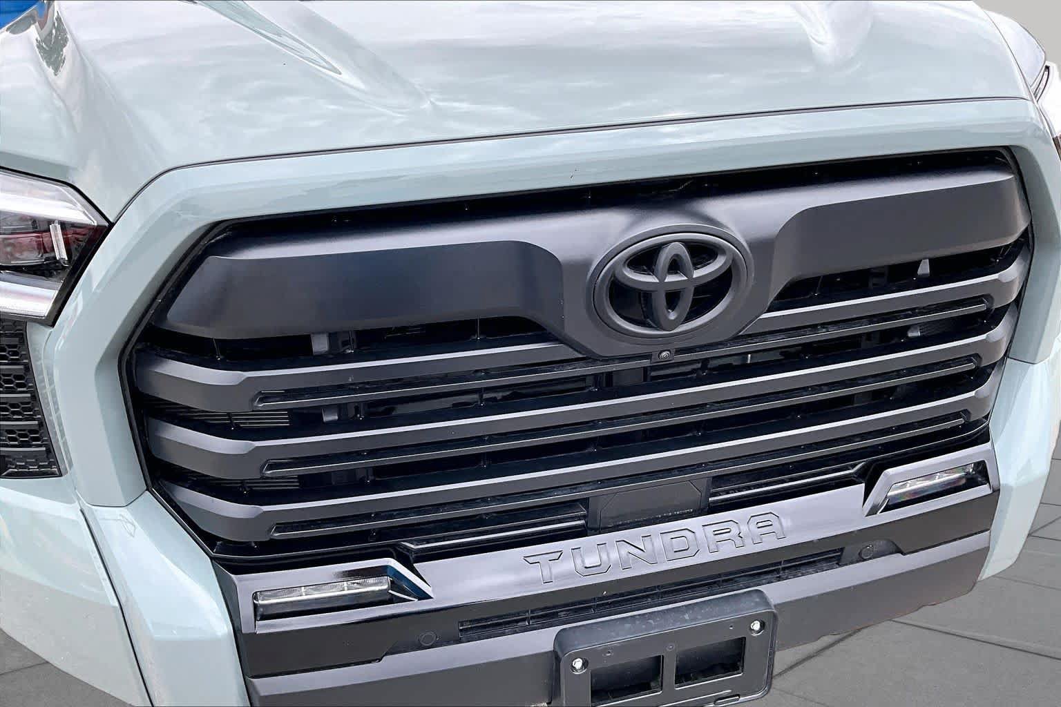 Used 2026 Toyota Tundra Limited w/ Limited PVM Package AWD/4WD image 30