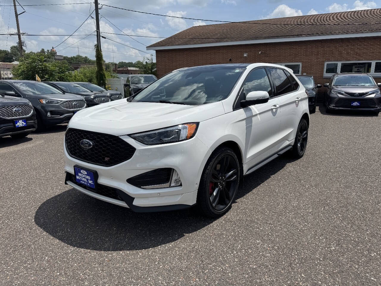 Certified 2022 Ford Edge ST w/ Equipment Group 401A AWD/4WD image 4