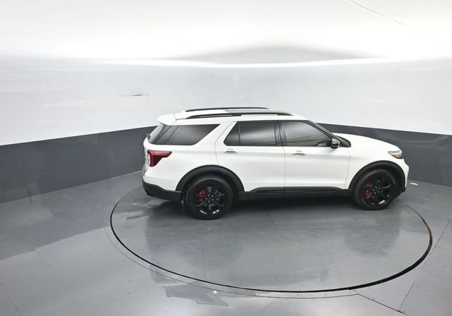Certified 2022 Ford Explorer ST w/ Equipment Group 401A image 33