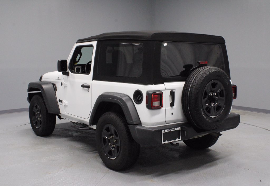 Used 2024 Jeep Wrangler Sport AWD/4WD image 8