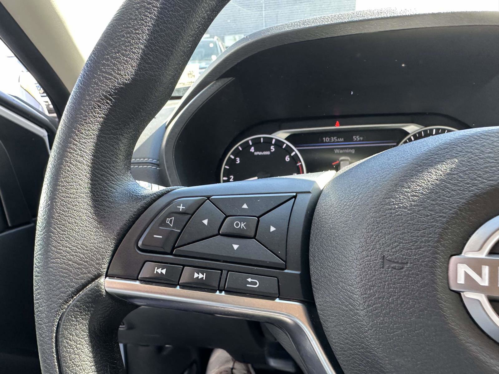 Used 2024 Nissan Sentra SV image 30