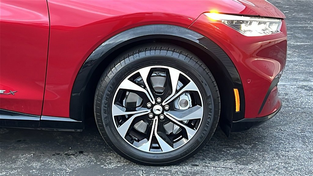 Certified 2022 Ford Mustang Mach-E Premium image 6