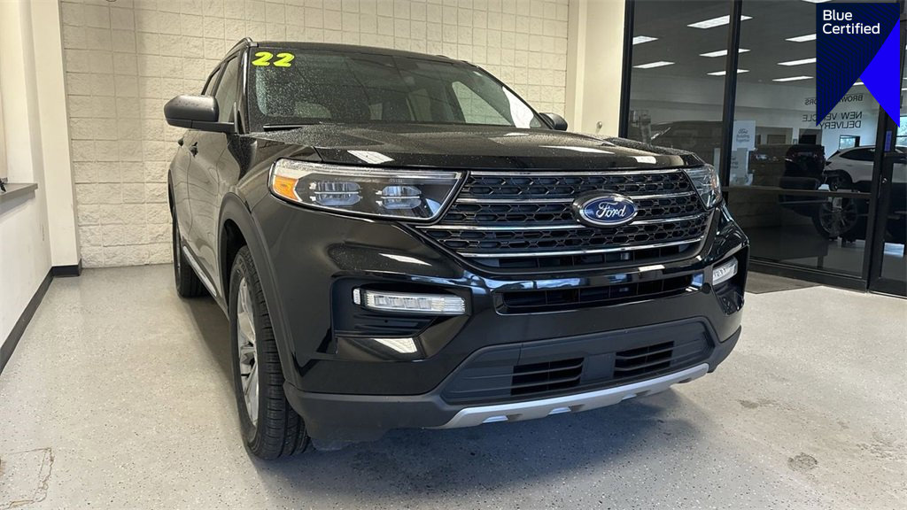 Certified 2022 Ford Explorer XLT w/ Equipment Group 202A