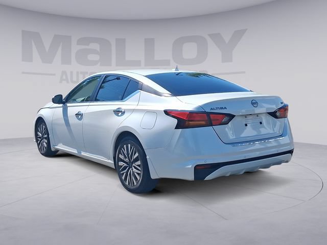 Used 2023 Nissan Altima 2.5 SV FWD image 3