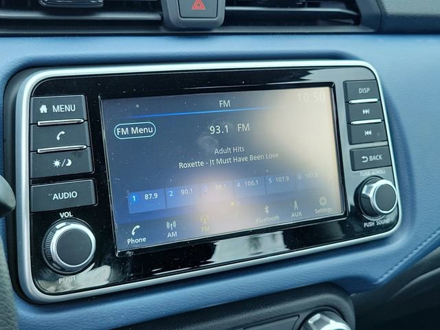 Used 2025 Nissan Versa SV FWD image 24
