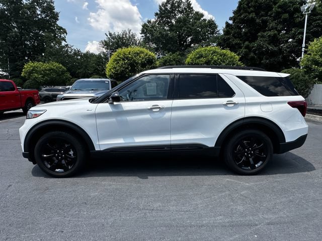 Certified 2023 Ford Explorer ST-Line w/ Class IV Trailer Tow Package AWD/4WD image 8