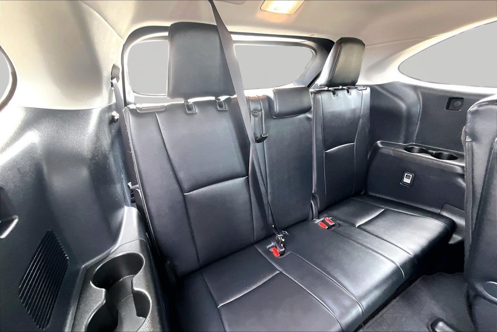 Used 2025 Toyota Highlander XLE AWD/4WD image 28
