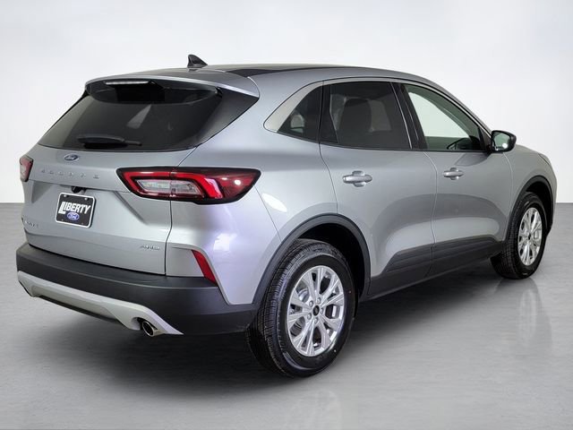Certified 2023 Ford Escape Active AWD/4WD image 3