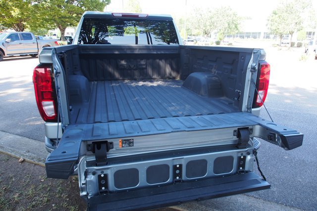 Used 2024 GMC Sierra 1500 Elevation AWD/4WD image 7