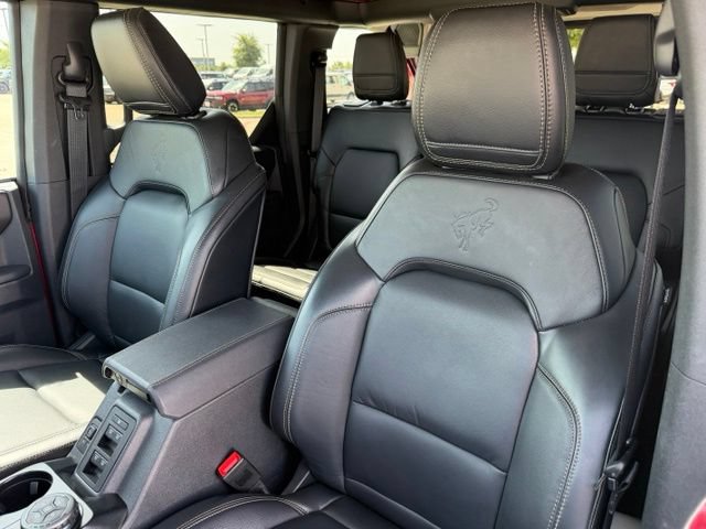 Certified 2025 Ford Bronco Badlands AWD/4WD image 10