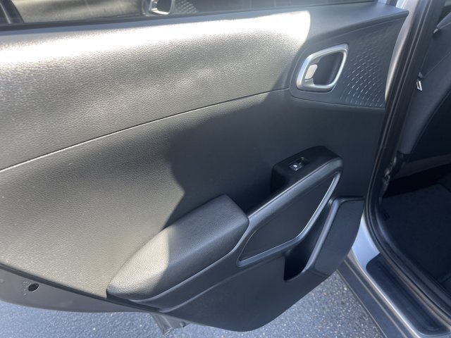 Used 2025 Kia Soul EX FWD image 14