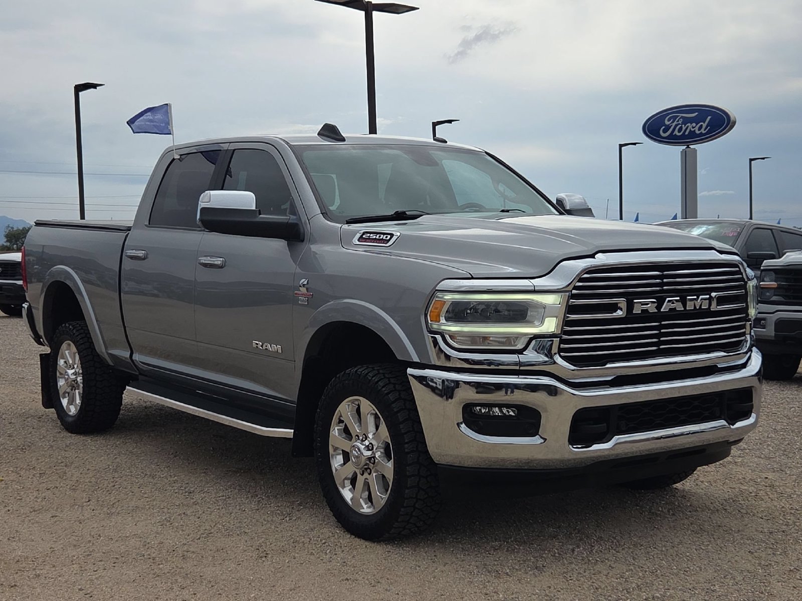 Used 2022 RAM 2500 Laramie AWD/4WD image 3