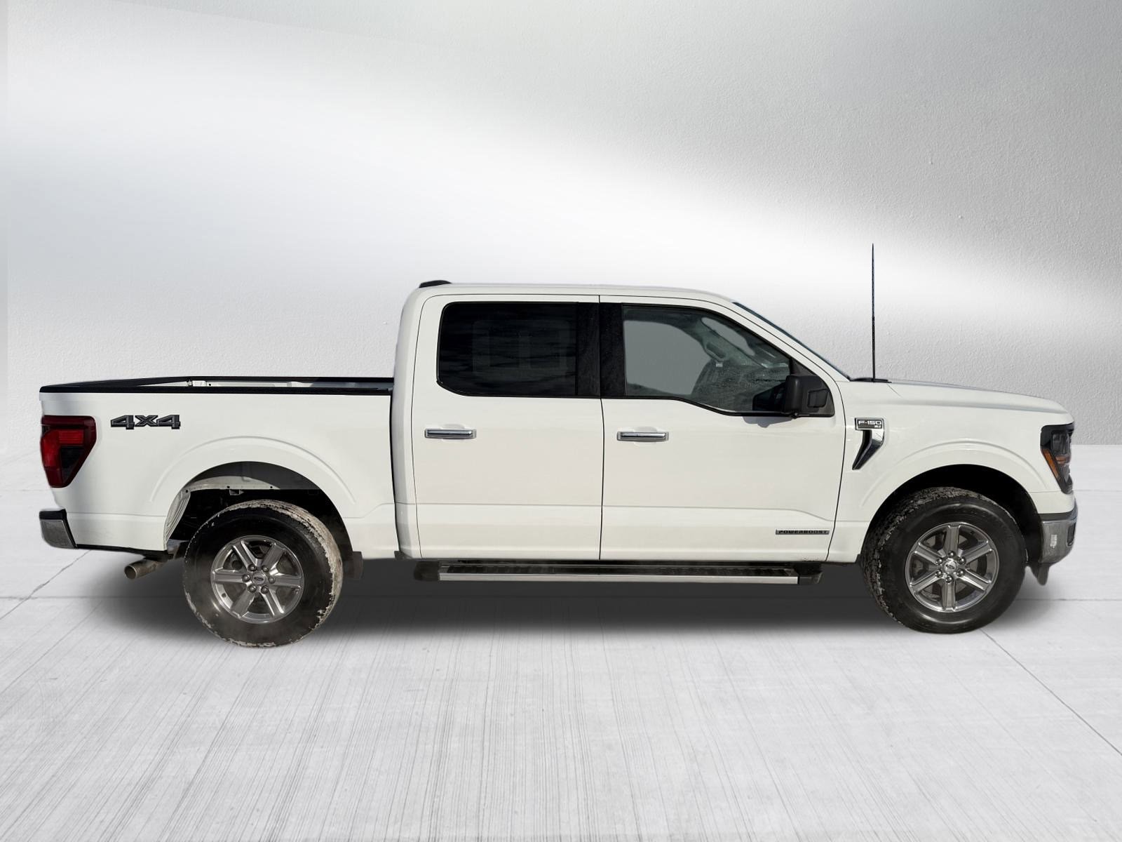 Certified 2024 Ford F150 XLT w/ Mobile Office Package image 6