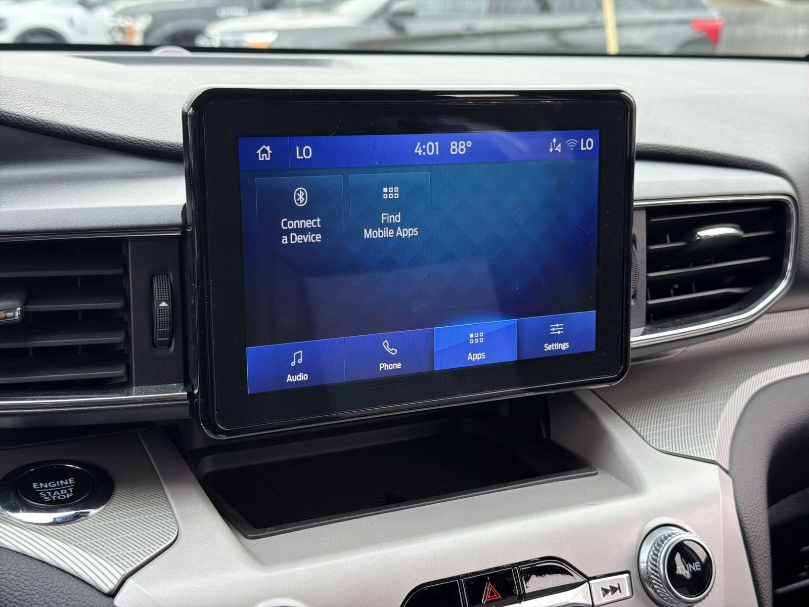 Certified 2024 Ford Explorer XLT w/ Equipment Group 202A AWD/4WD image 30