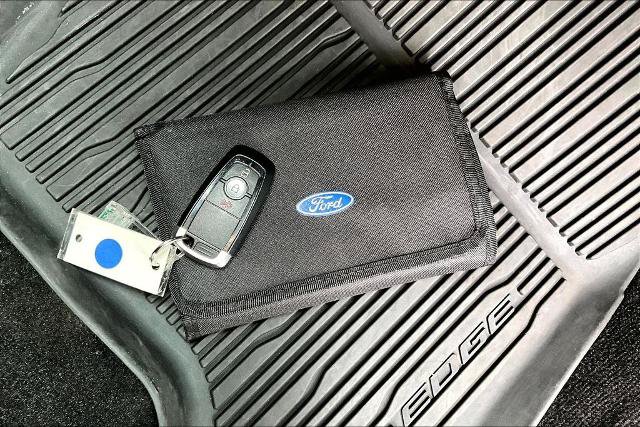 Certified 2020 Ford Edge SEL FWD image 10