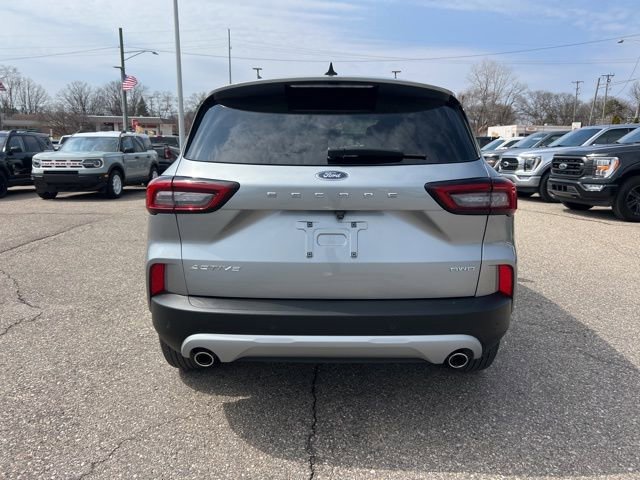 Certified 2023 Ford Escape Active w/ Tech Pack #2 image 3