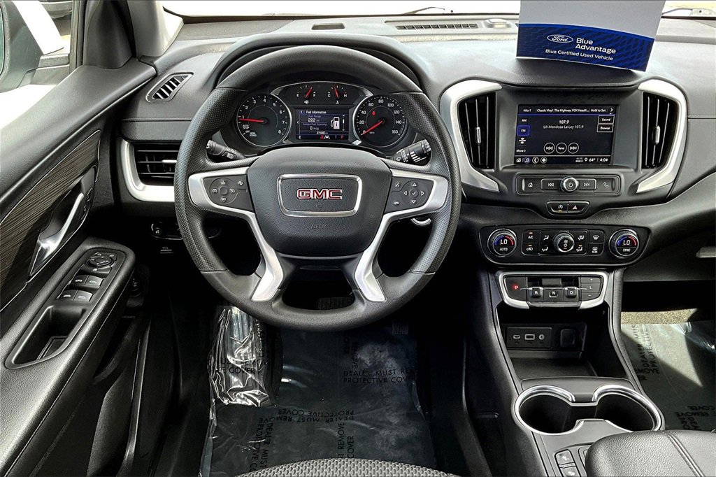 Used 2023 GMC Terrain SLE w/ Driver Convenience Package image 5