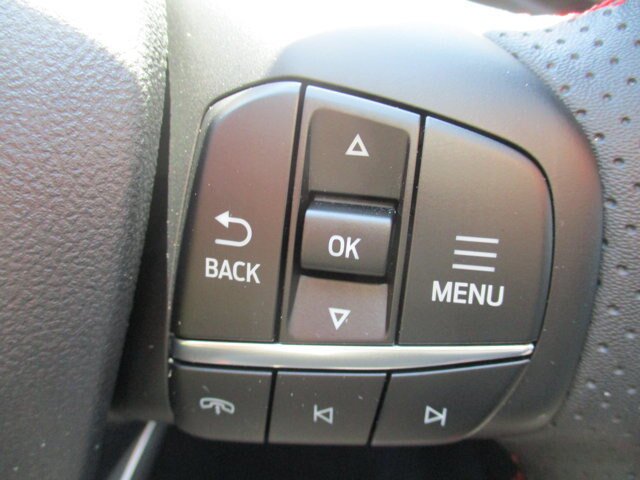 Certified 2024 Ford Escape ST-Line w/ Tech Pack #1 AWD/4WD image 9