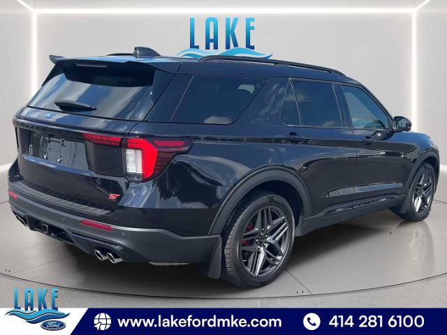 Certified 2025 Ford Explorer ST AWD/4WD image 10