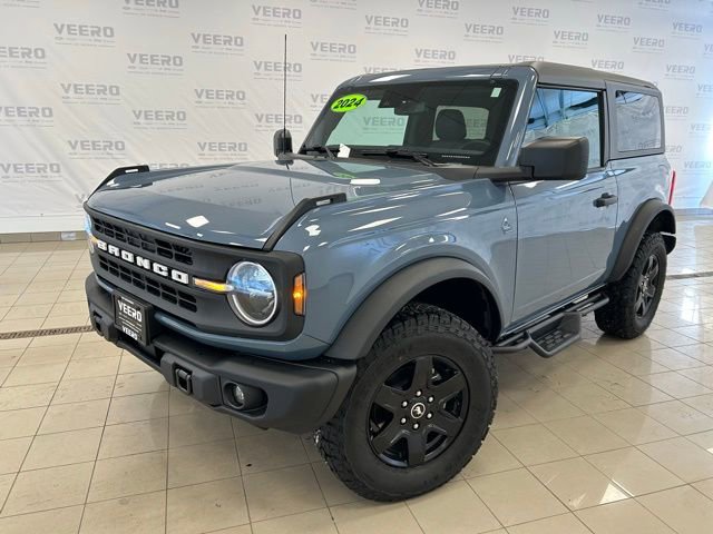 Certified 2024 Ford Bronco Black Diamond image 2