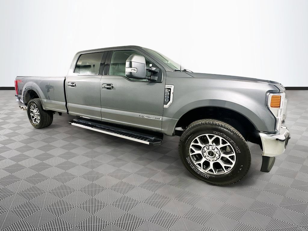 Certified 2022 Ford F250 Lariat w/ Lariat Ultimate Package AWD/4WD image 11