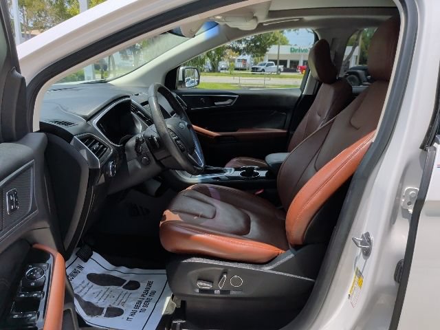 Certified 2018 Ford Edge Titanium w/ Equipment Group 302A AWD/4WD image 15
