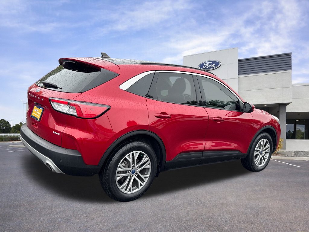 Certified 2022 Ford Escape SEL AWD/4WD image 9