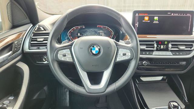 Used 2023 BMW X4 xDrive30i w/ Parking Assistance Package image 27