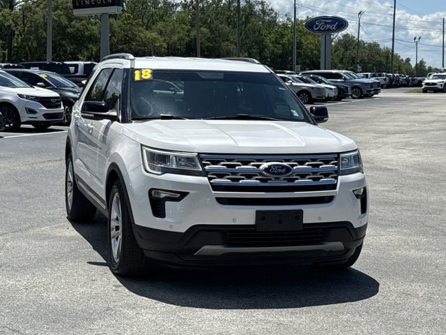 Certified 2018 Ford Explorer XLT w/ Equipment Group 202A FWD image 2