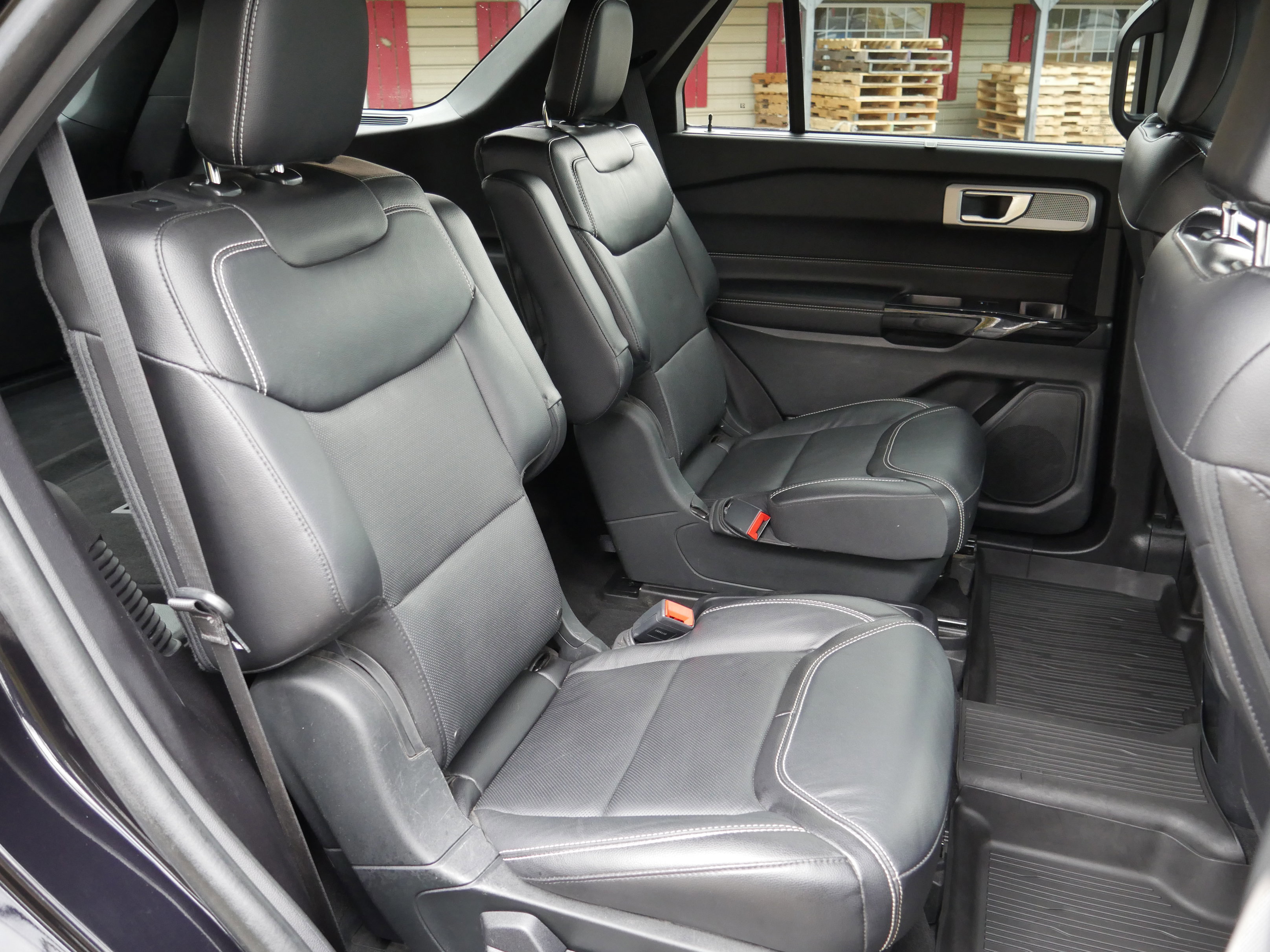 Certified 2021 Ford Explorer ST image 33