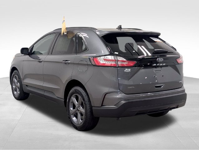 Certified 2023 Ford Edge SEL w/ Sport Appearance Package AWD/4WD image 23