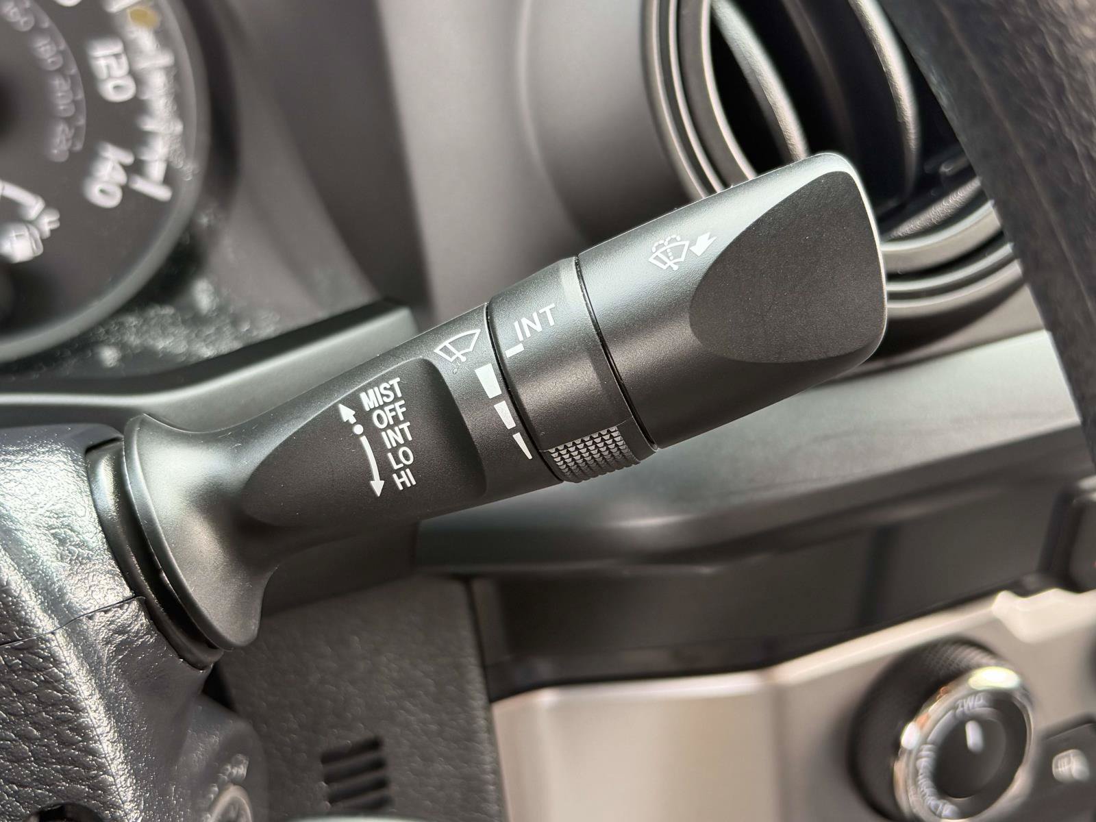 Used 2023 Toyota Tacoma SR AWD/4WD image 15