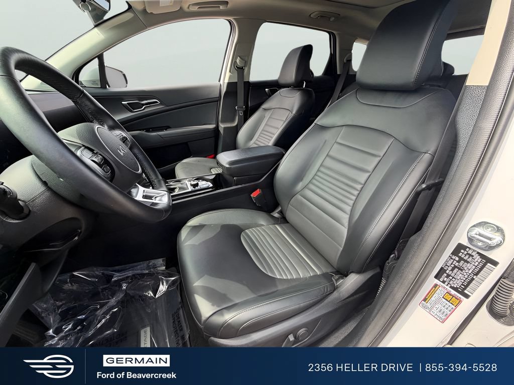 Used 2025 Kia Sportage SX AWD/4WD image 15