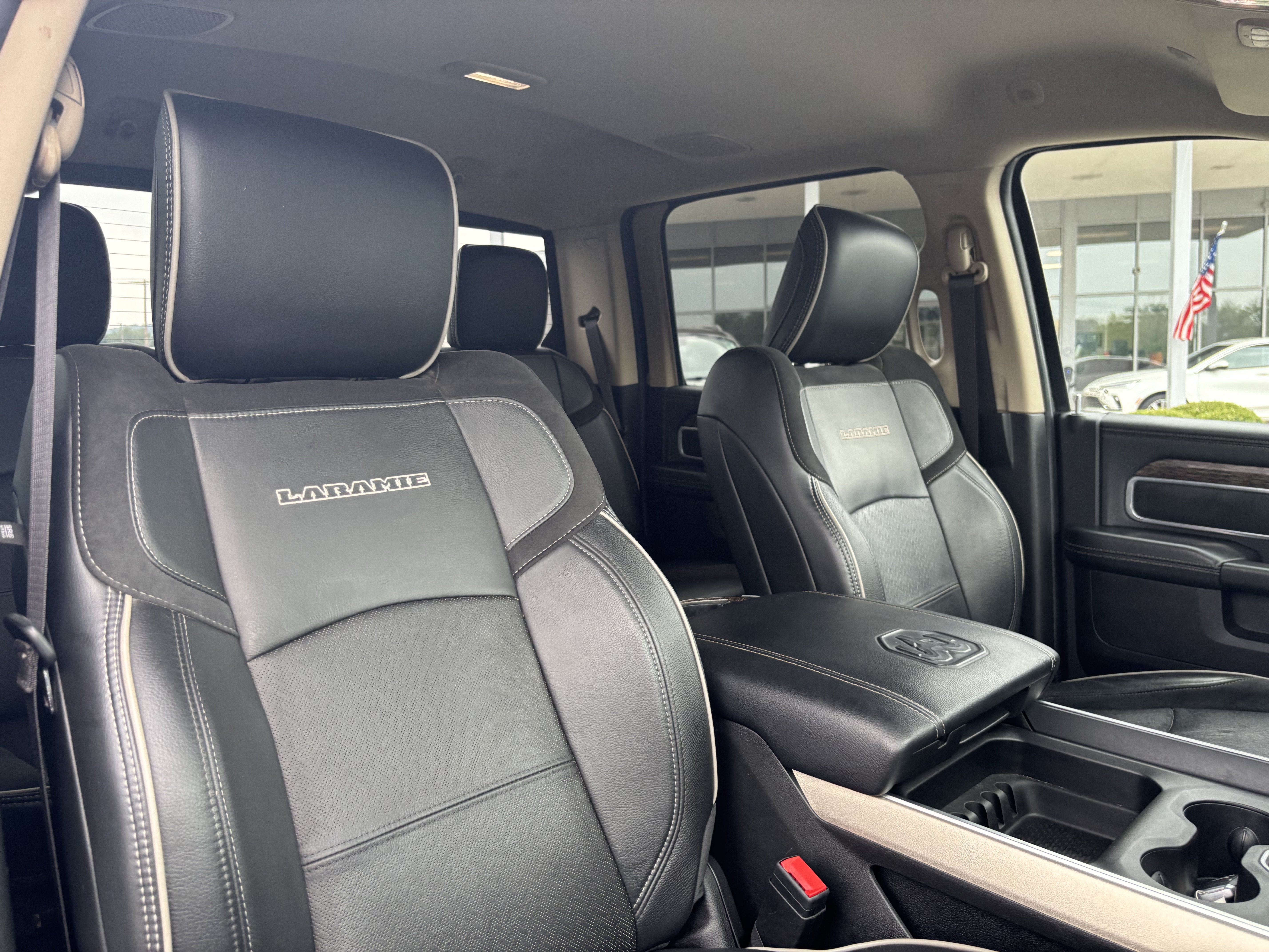 Used 2021 RAM 3500 Laramie w/ Safety Group AWD/4WD image 39