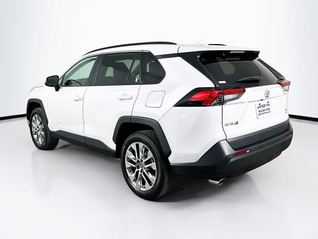 Used 2023 Toyota RAV4 XLE Premium AWD/4WD image 4