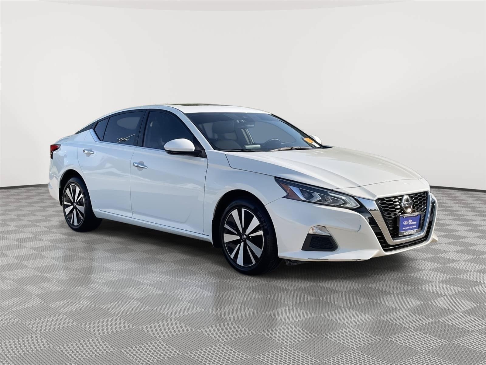 Used 2021 Nissan Altima 2.5 SV w/ SV Premium Package AWD/4WD image 5