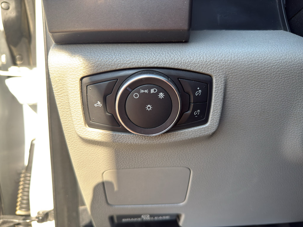 Certified 2019 Ford F350 XLT w/ Camper Package AWD/4WD image 26