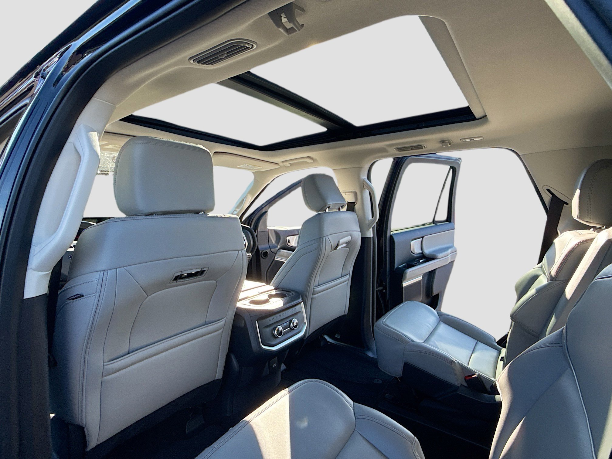 Certified 2025 Ford Expedition Active image 9