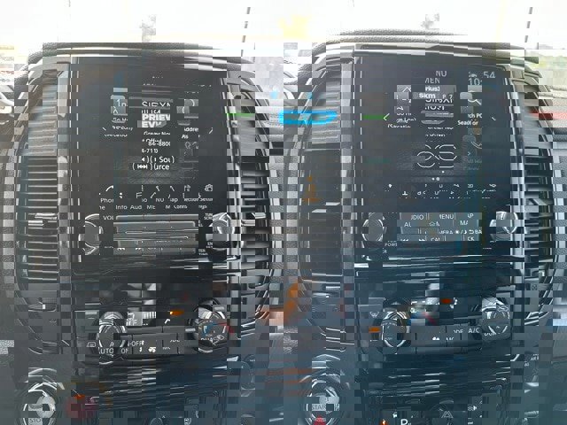 Used 2024 Nissan Titan PRO-4X w/ Off Road Protection Package image 24