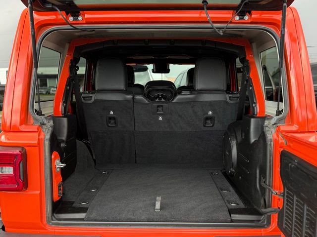 Used 2019 Jeep Wrangler Unlimited Sahara w/ Advanced Safety Group image 25