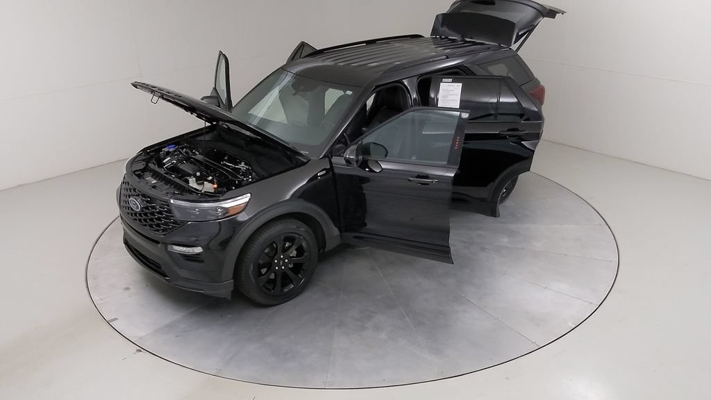 Certified 2023 Ford Explorer ST-Line AWD/4WD image 58