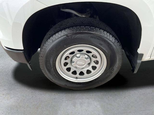 Used 2026 Chevrolet Silverado 1500 W/T RWD image 24