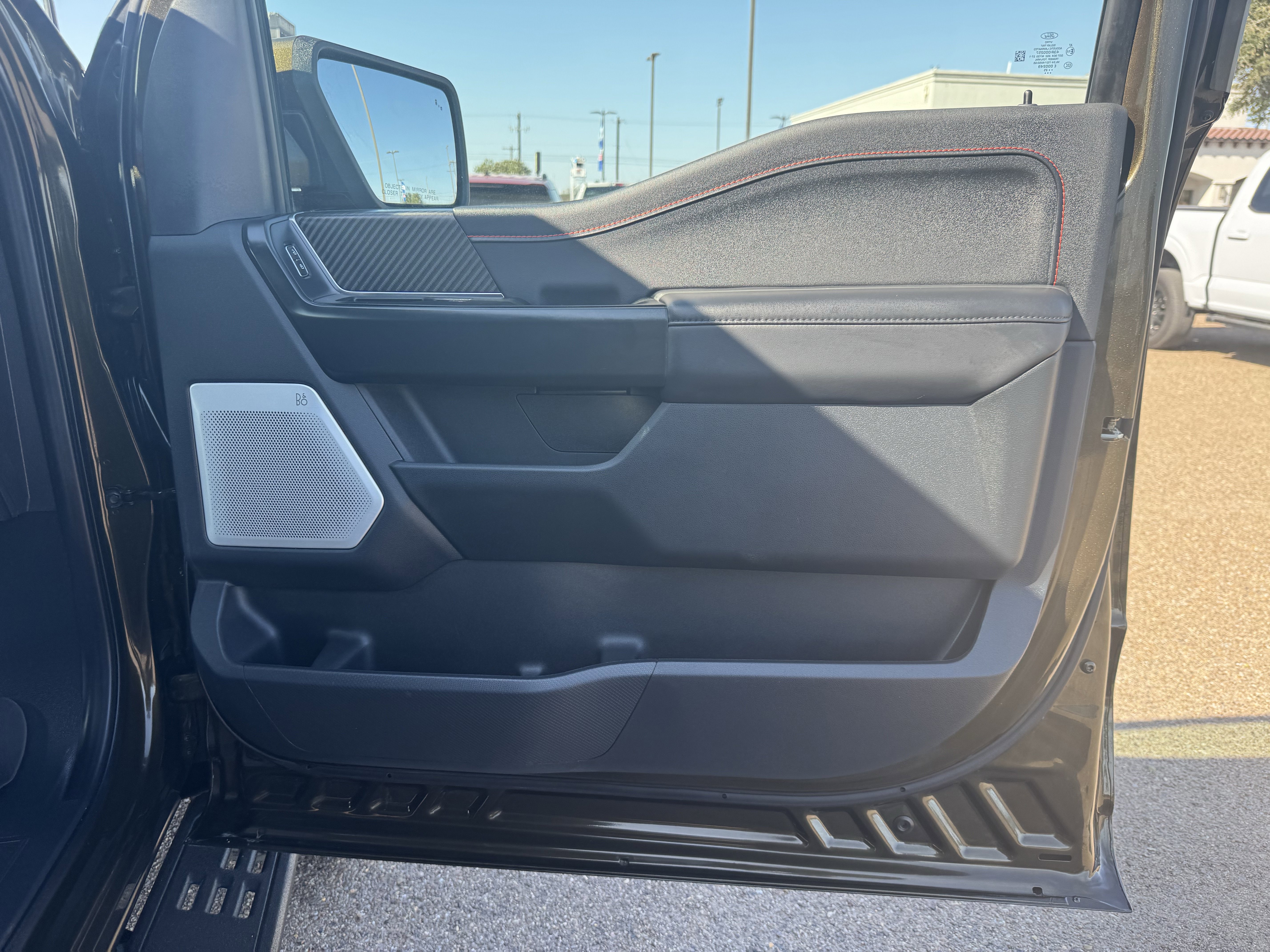 Certified 2025 Ford F150 Raptor AWD/4WD image 31