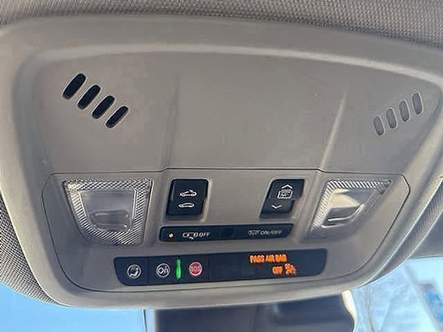 Used 2024 Chevrolet Malibu LT image 32