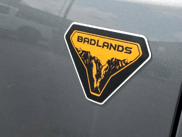 Certified 2023 Ford Bronco Badlands AWD/4WD image 8